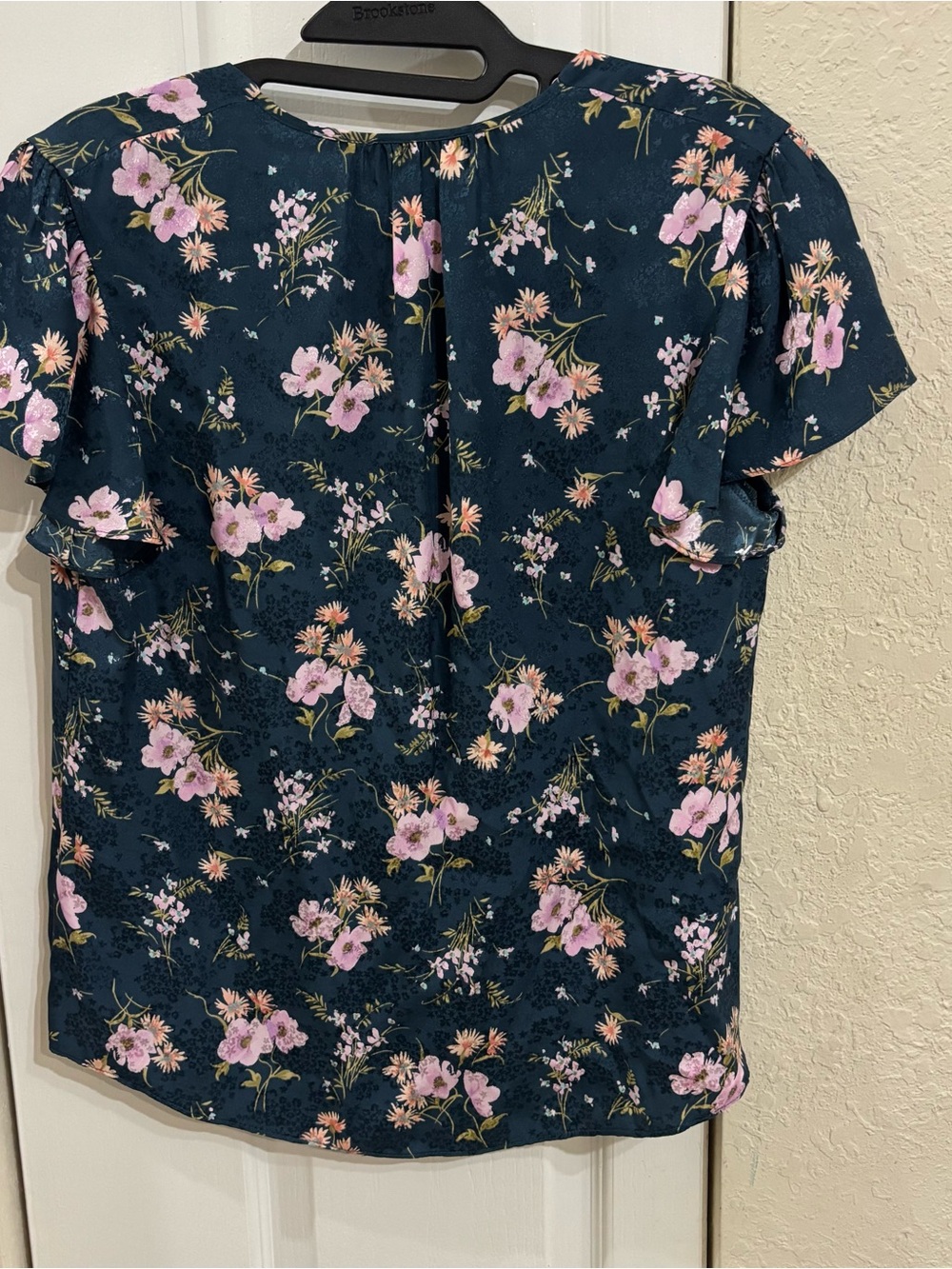 Rebecca Taylor Emilia Print Jacquard Short-Sleeve V-Neck Blouse - Picture 7 of 8
